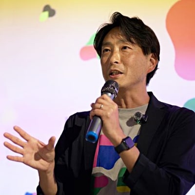代表取締役社長 鍛治 渉